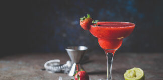 Ice Strawberry Cocktail